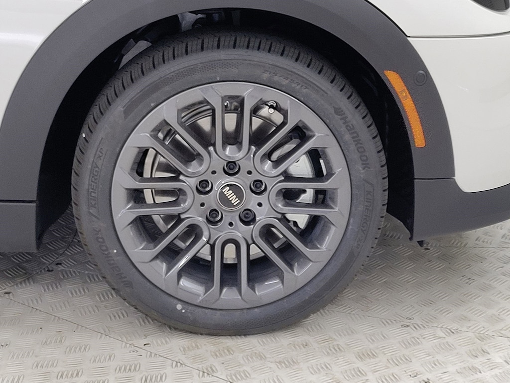 New 2026 MINI 4 Door Signature Plus Hatchback