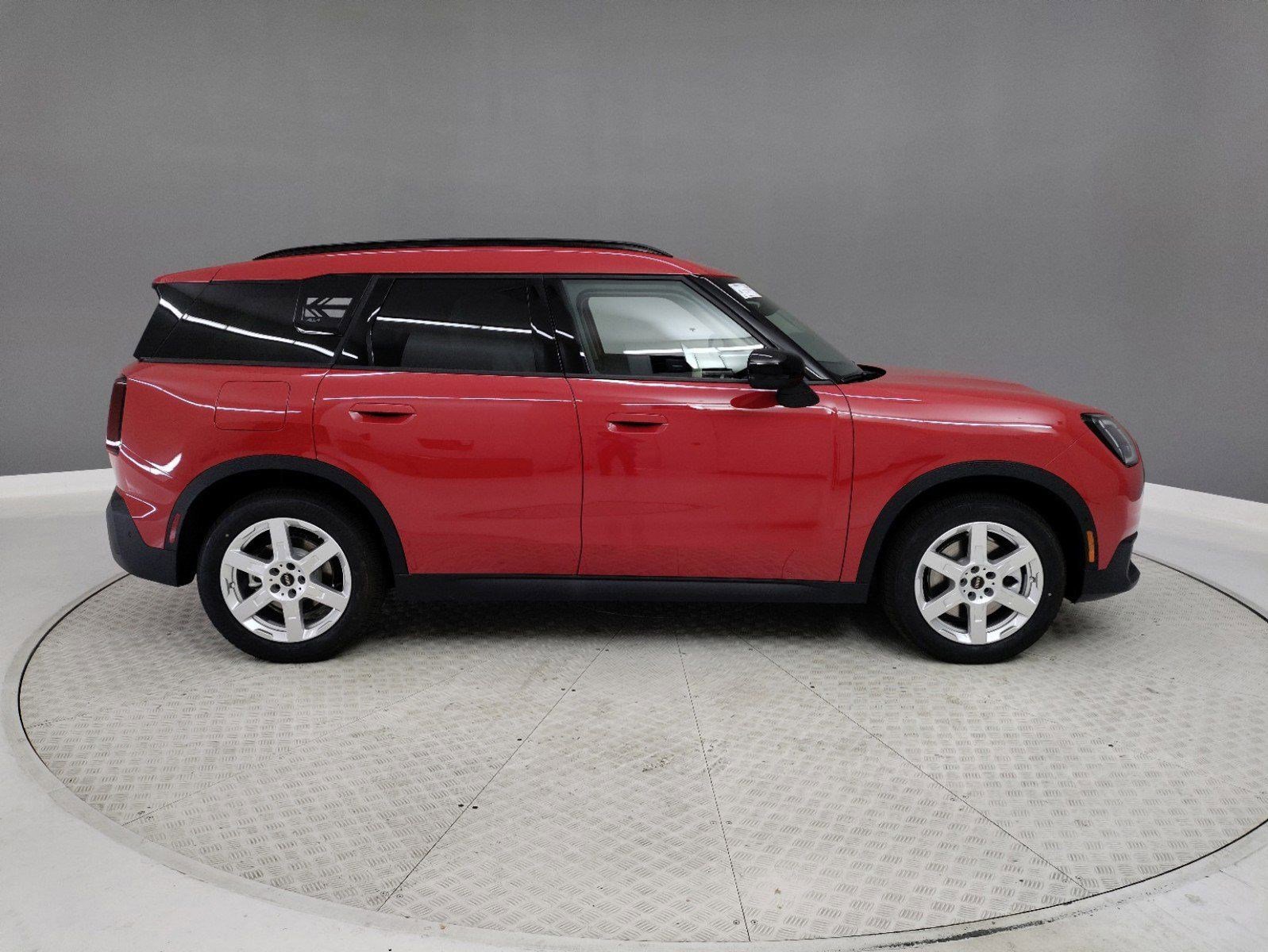 2025 MINI Countryman S photo 4