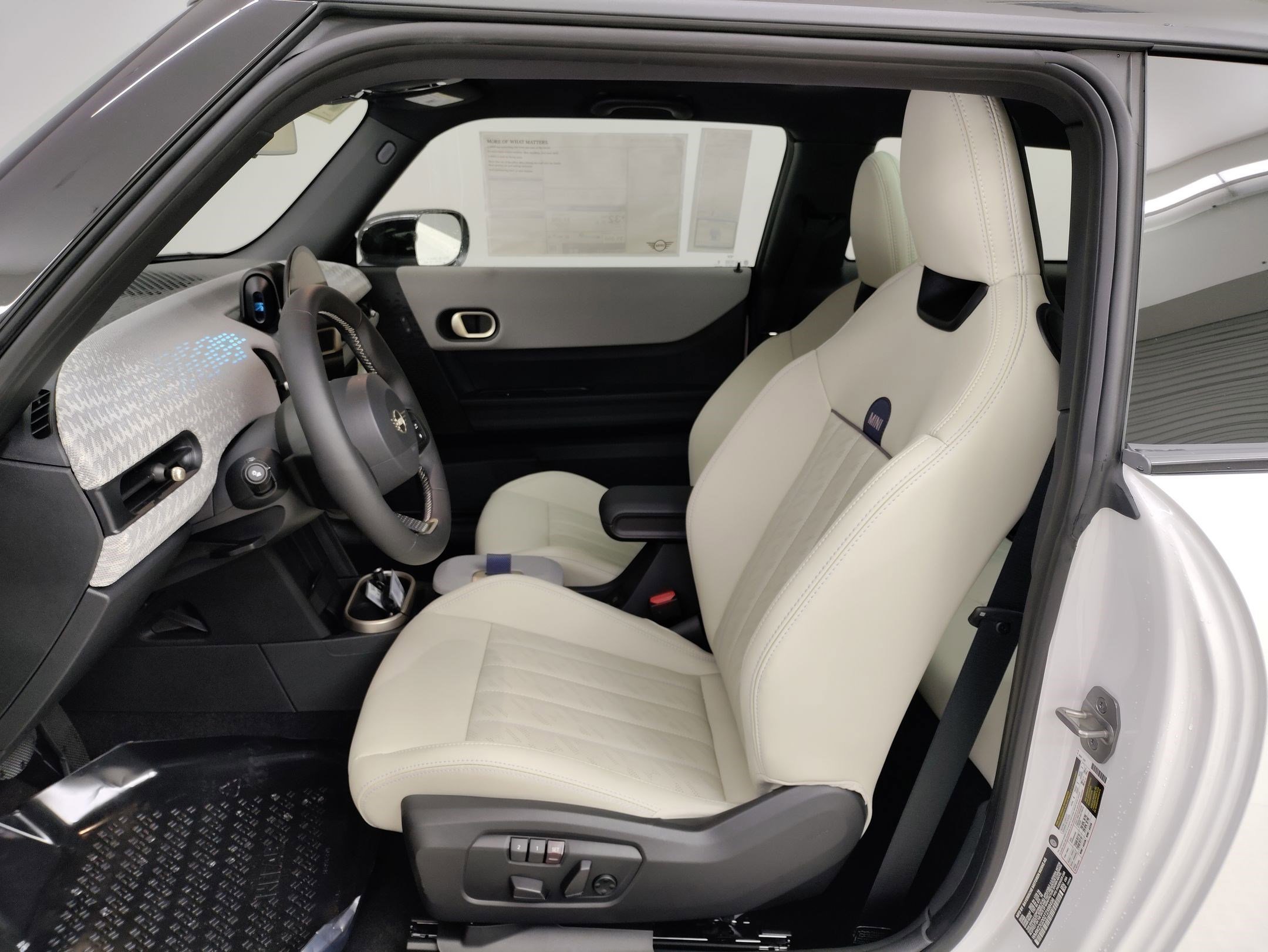 2026 MINI Hardtop 2 Door S - Photo 11