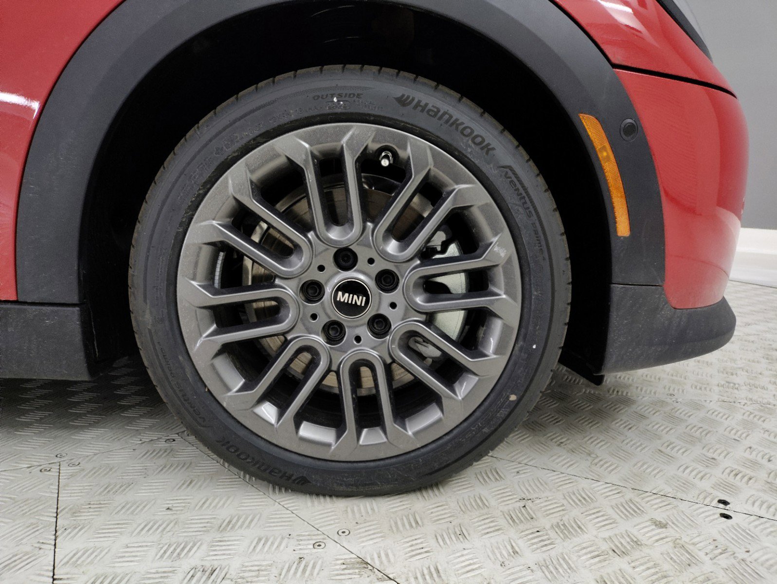 2025 Mini Cooper Signature photo 4