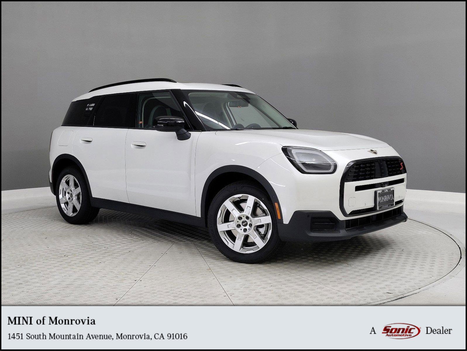 2025 MINI Countryman Iconic