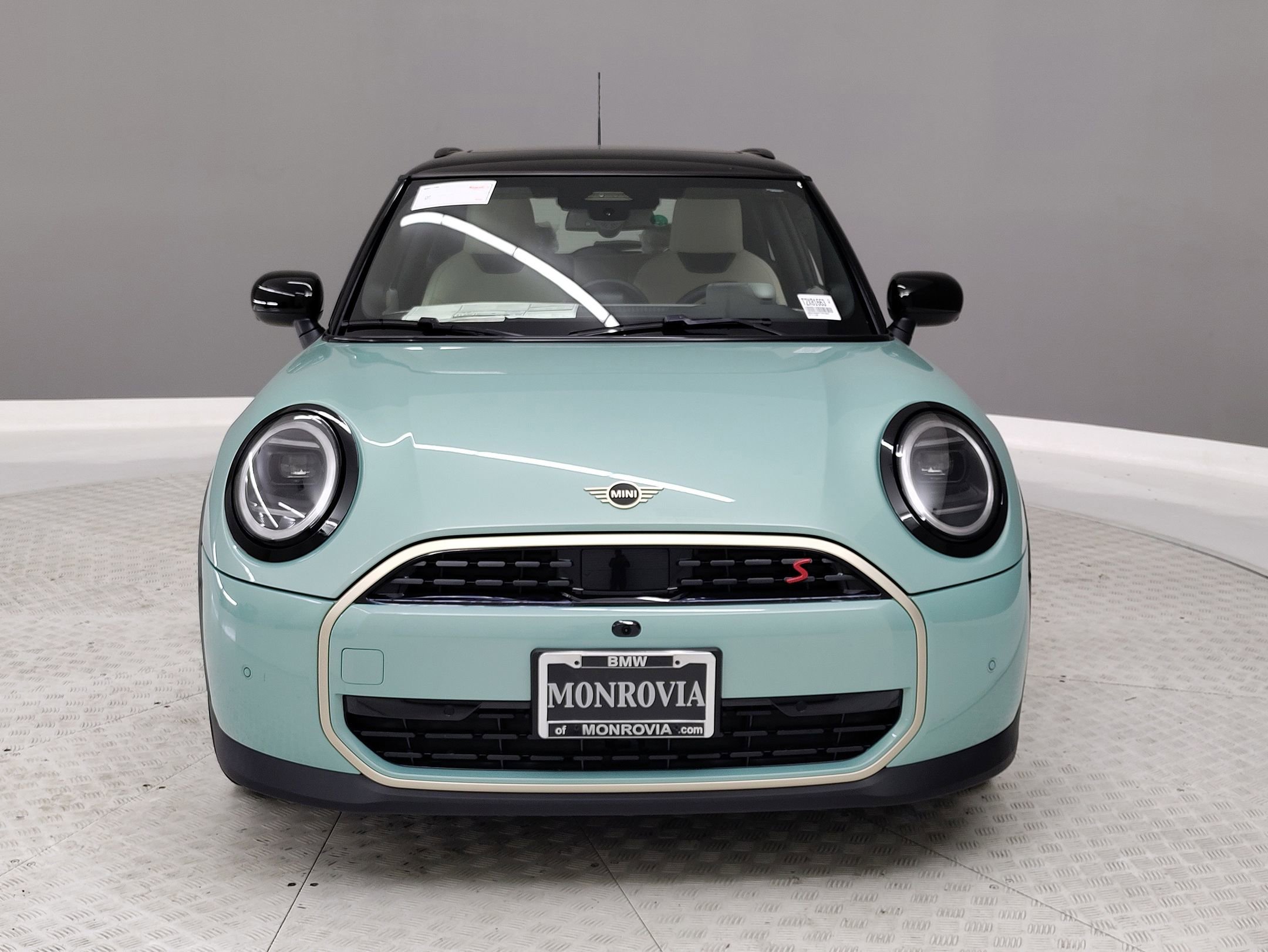 2026 Mini Cooper S 2 Door Iconic photo 2