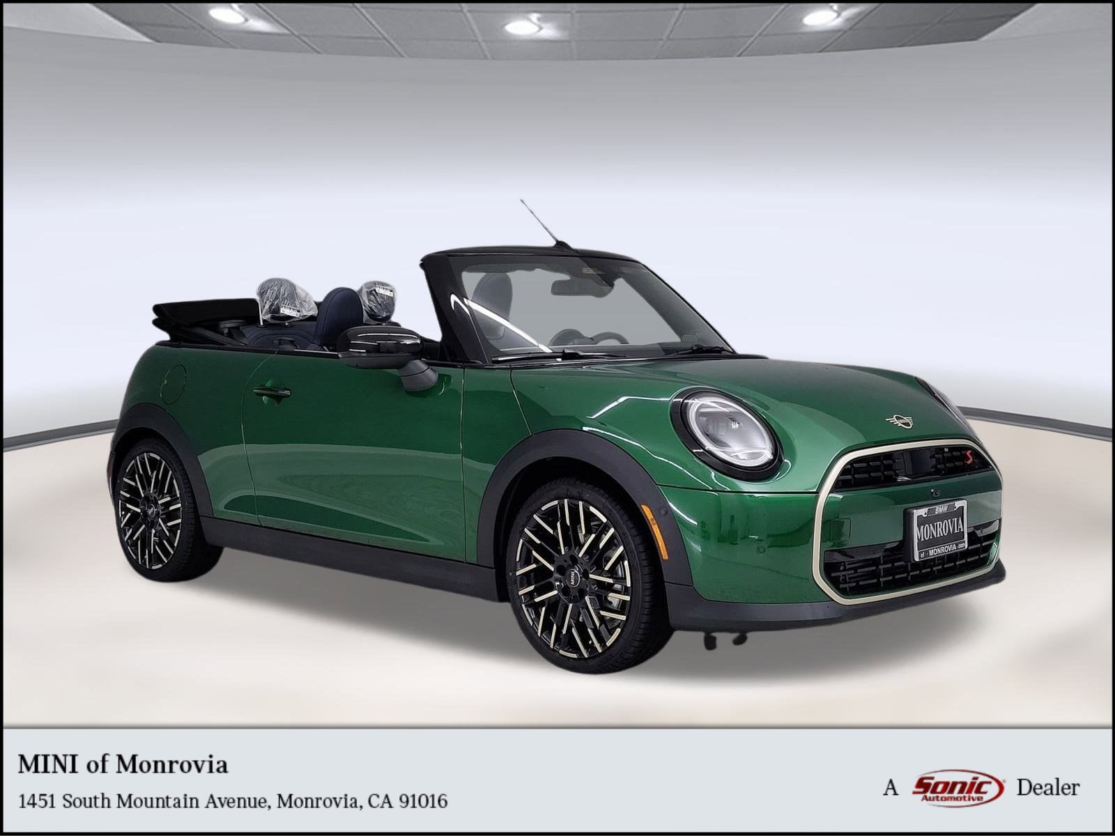 2026 MINI Convertible S's photo
