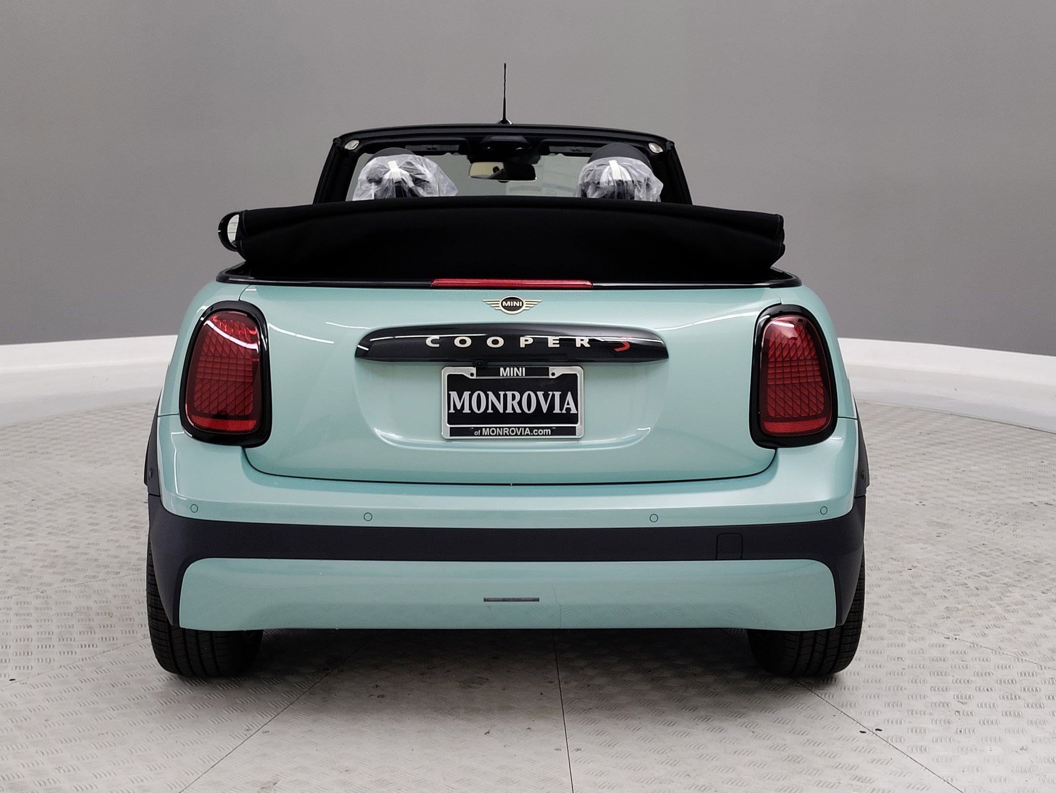 2026 MINI Convertible S - Photo 8