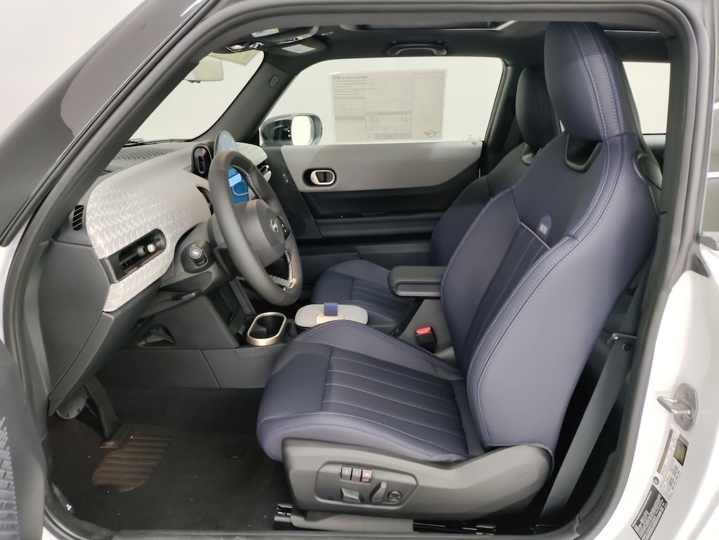 New 2026 MINI 2 Door Signature Plus Hatchback