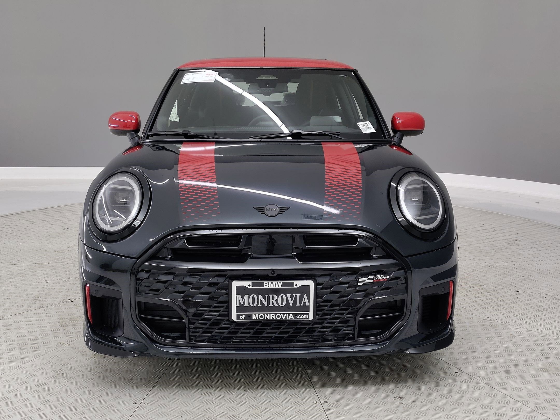 2026 Mini Cooper Hardtop John Cooper Works photo 2