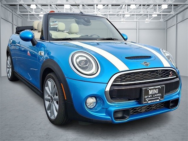 2019 Mini Cooper S Iconic photo 3