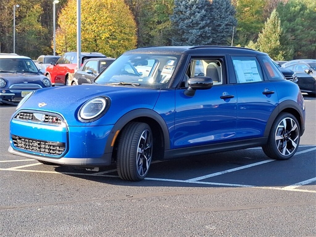 Used 2025 MINI Hardtop 4 Door Cooper S Hatchback