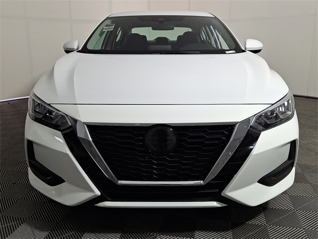 2022 Nissan Sentra SV photo 2