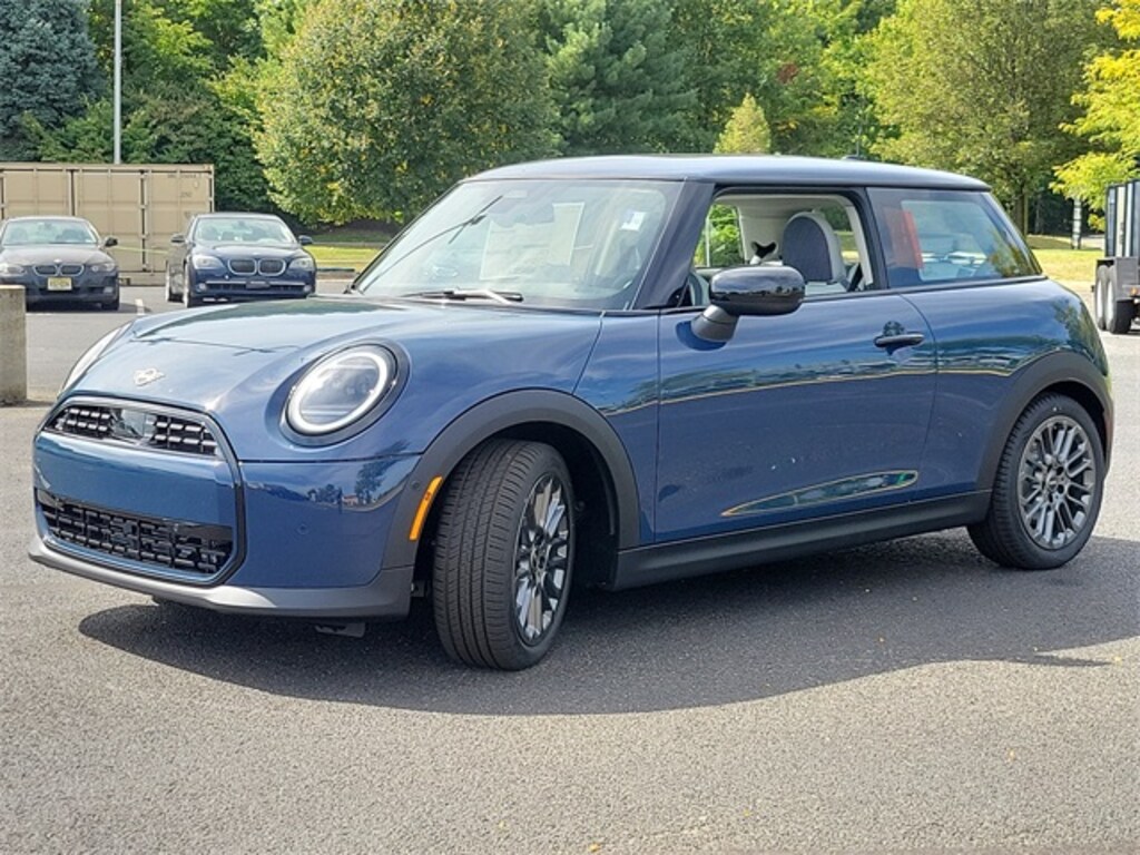 Used 2025 MINI Hardtop 2 Door Cooper Hatchback