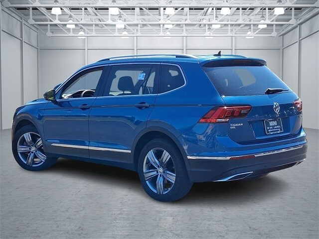 2020 Volkswagen Tiguan SEL photo 3