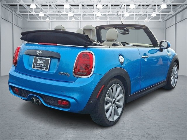 2019 Mini Cooper S Iconic photo 4