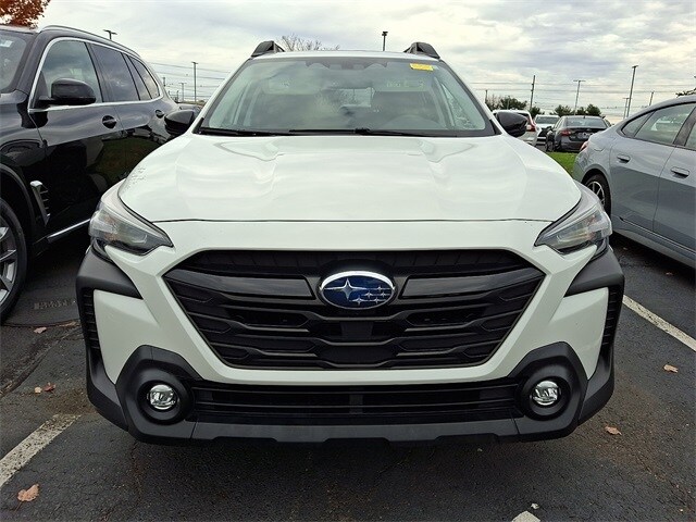 2023 Subaru Outback Onyx Edition photo 2