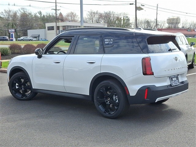 2025 Mini Countryman S ALL4 photo 2