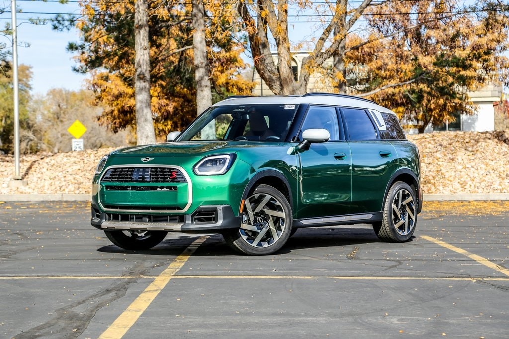 2026 MINI Countryman S's photo
