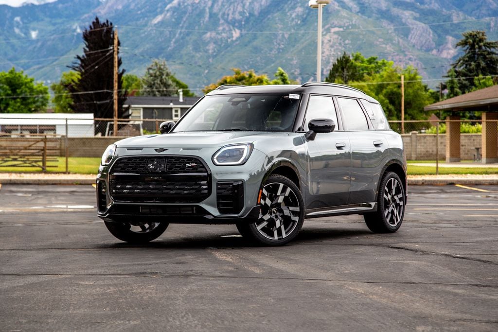2027 MINI Countryman's photo