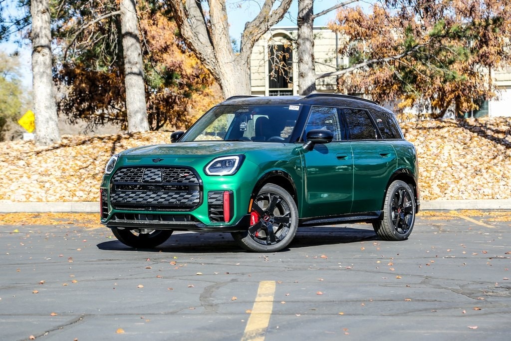 2026 MINI Countryman John Cooper Works's photo