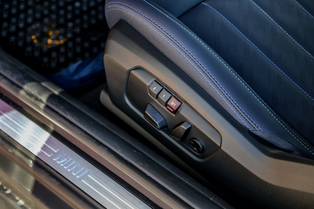 2026 MINI Hardtop 2 Door S - Photo 16