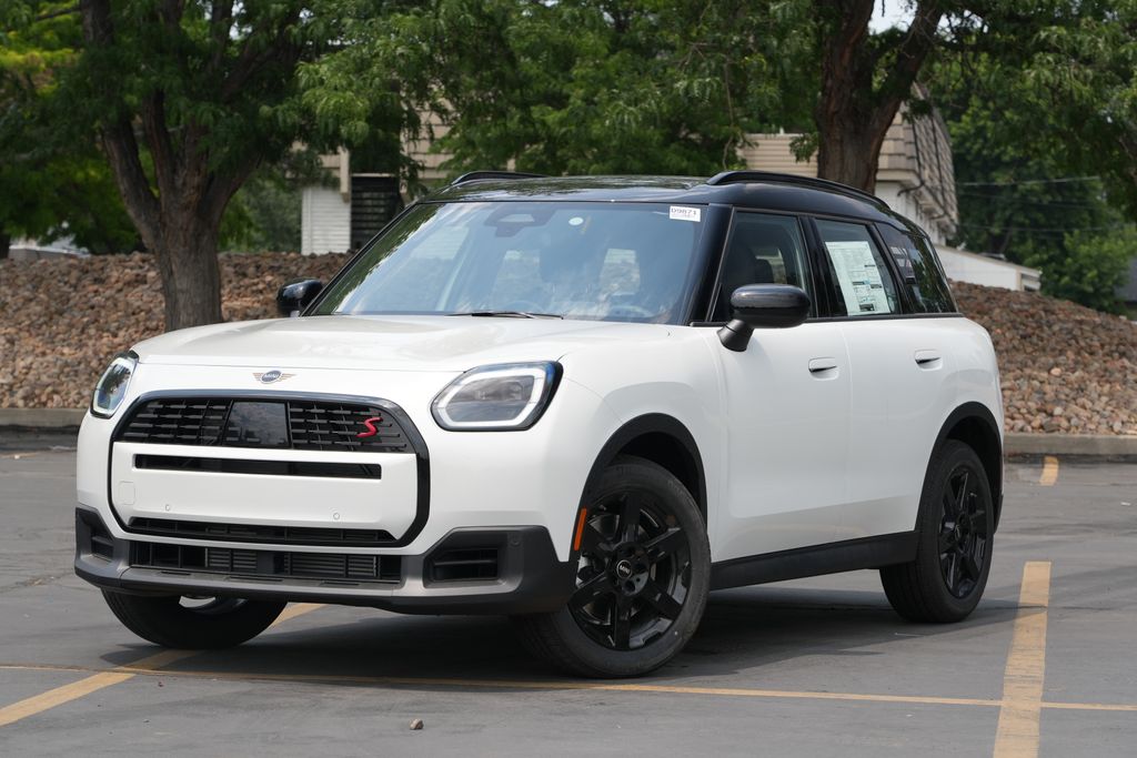 2027 MINI Countryman S ALL4's photo