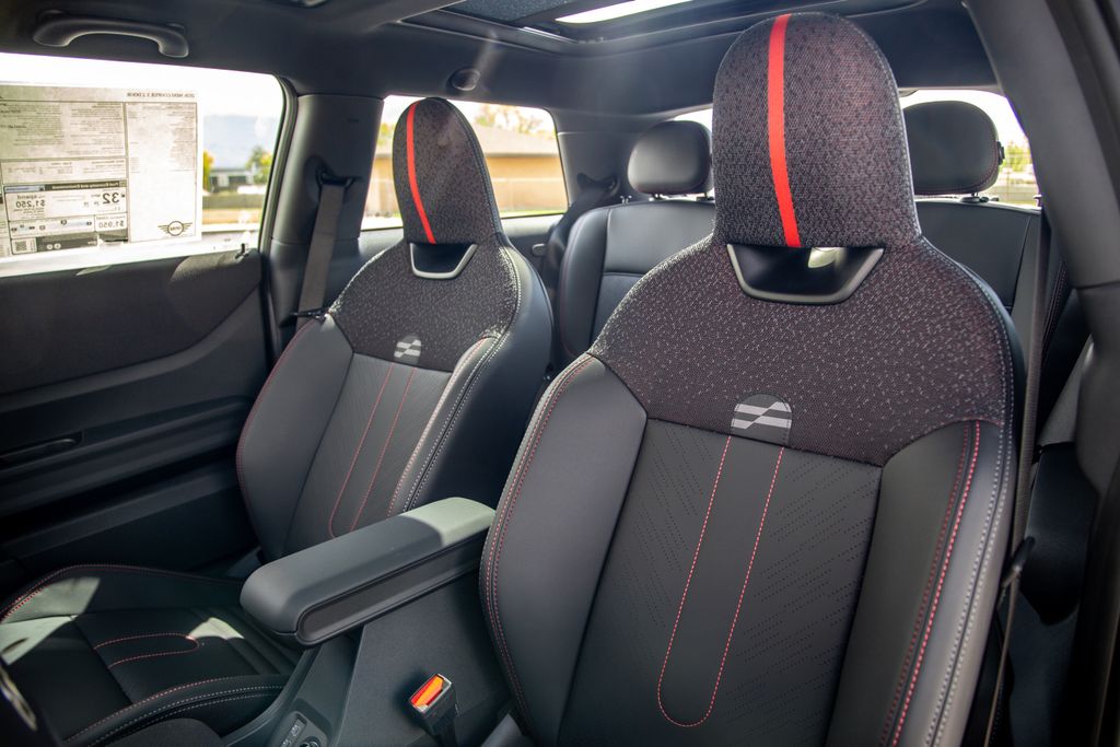 2026 MINI Hardtop 2 Door S - Photo 18