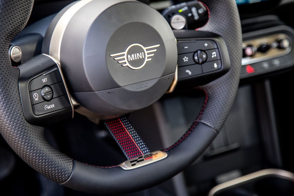 2026 MINI Hardtop 2 Door S - Photo 11