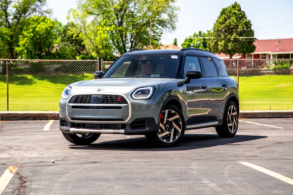 2027 MINI Countryman's photo