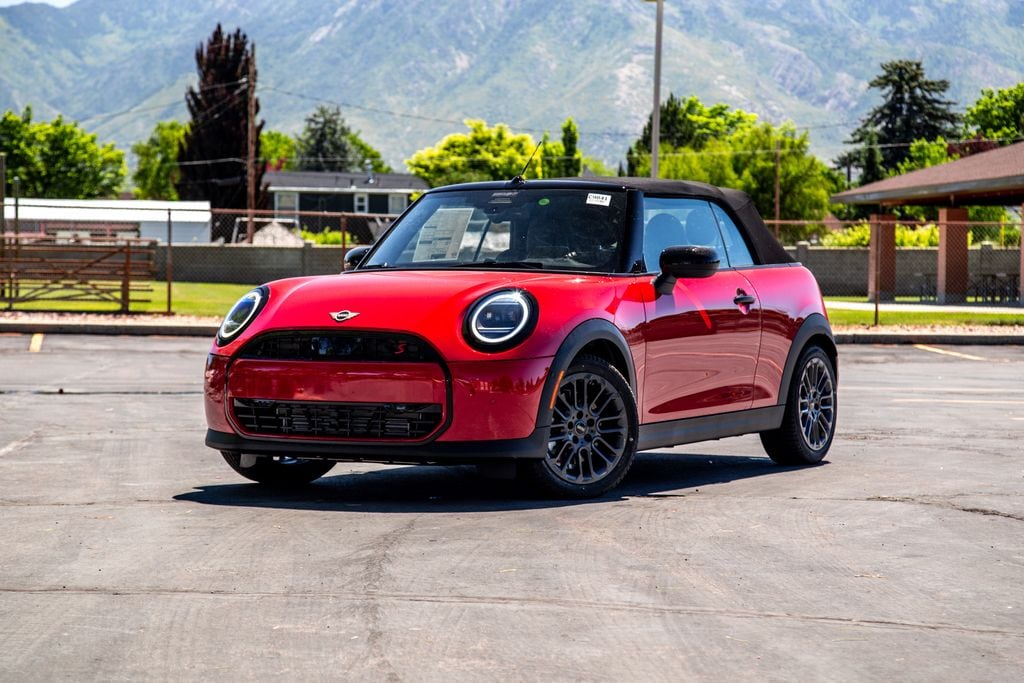 2026 MINI Convertible Cooper S's photo