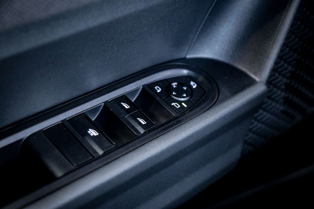 2026 MINI Convertible S - Photo 18