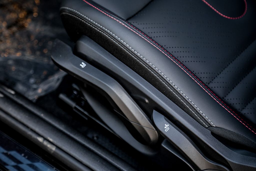 2026 MINI Convertible S - Photo 19