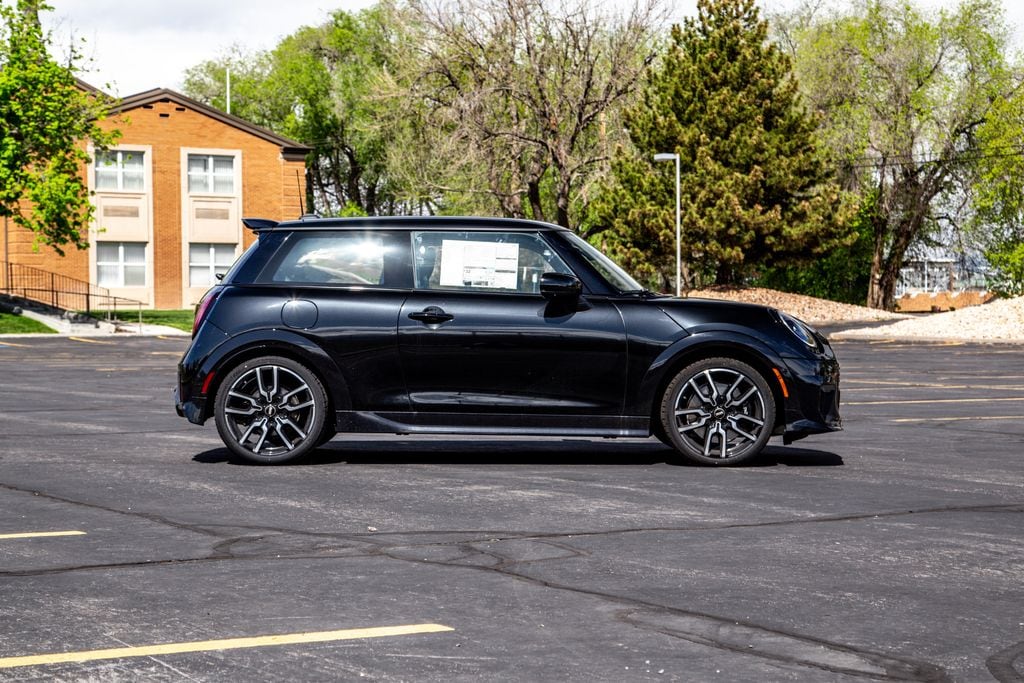 2026 MINI Hardtop 2 Door S - Photo 6