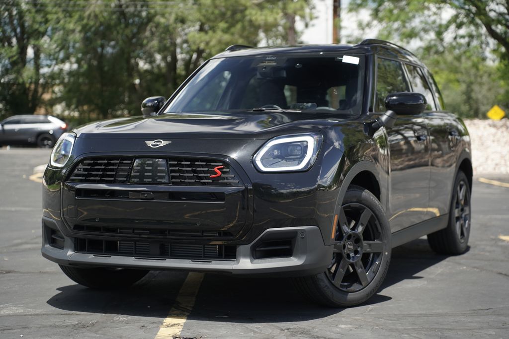 2027 MINI Countryman S ALL4's photo