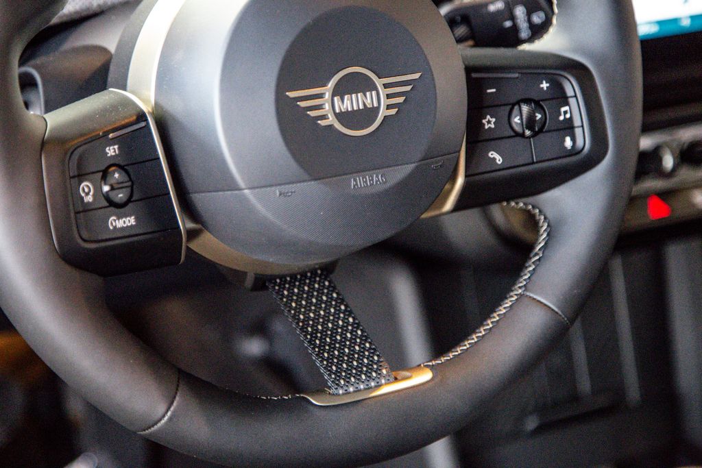 2026 MINI Hardtop 2 Door S - Photo 8