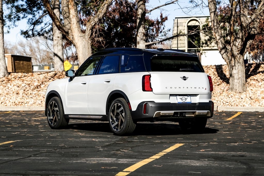 New 2026 MINI Countryman Iconic SUV