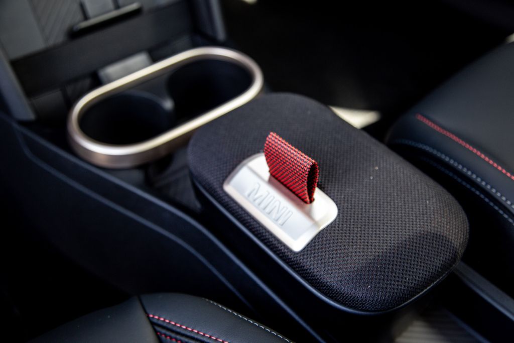2026 MINI Hardtop 2 Door S - Photo 14