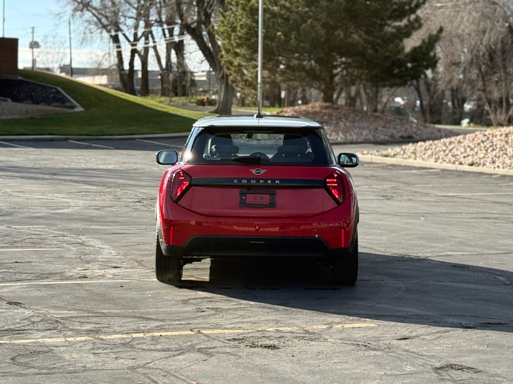 2026 MINI Hardtop 2 Door - Photo 6