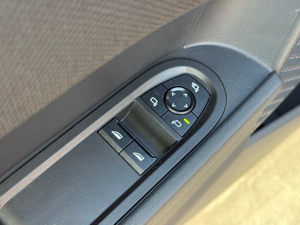2026 MINI Hardtop 2 Door - Photo 10