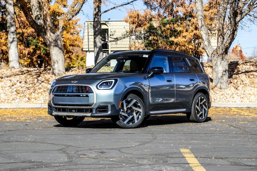 New 2026 MINI Countryman Iconic SUV