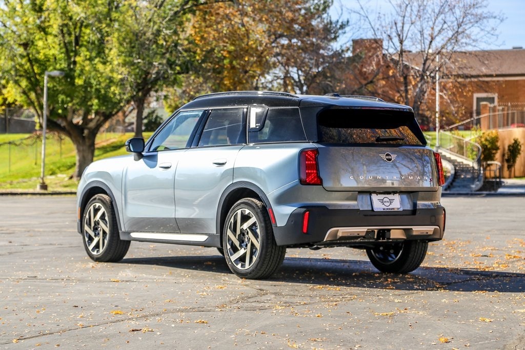 New 2026 MINI Countryman Iconic SUV