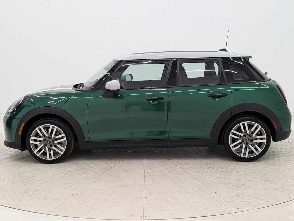 New 2026 MINI 4 Door Signature Plus Hatchback