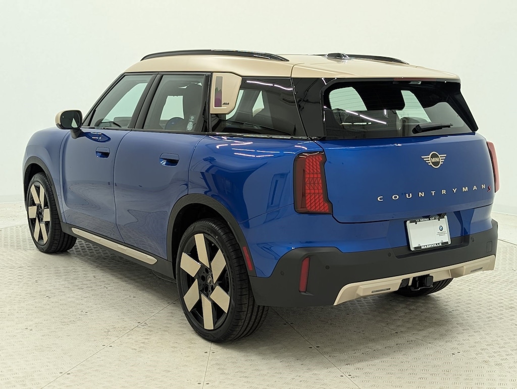 New 2026 MINI Countryman Signature Plus SUV