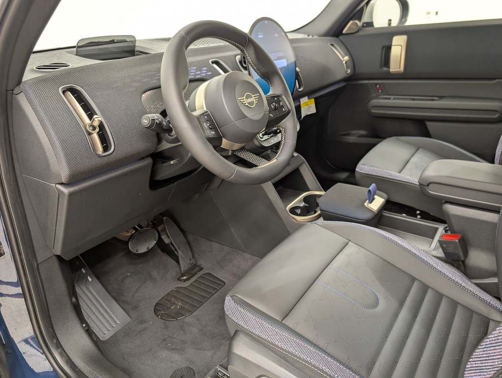 New 2026 MINI Countryman Iconic SUV