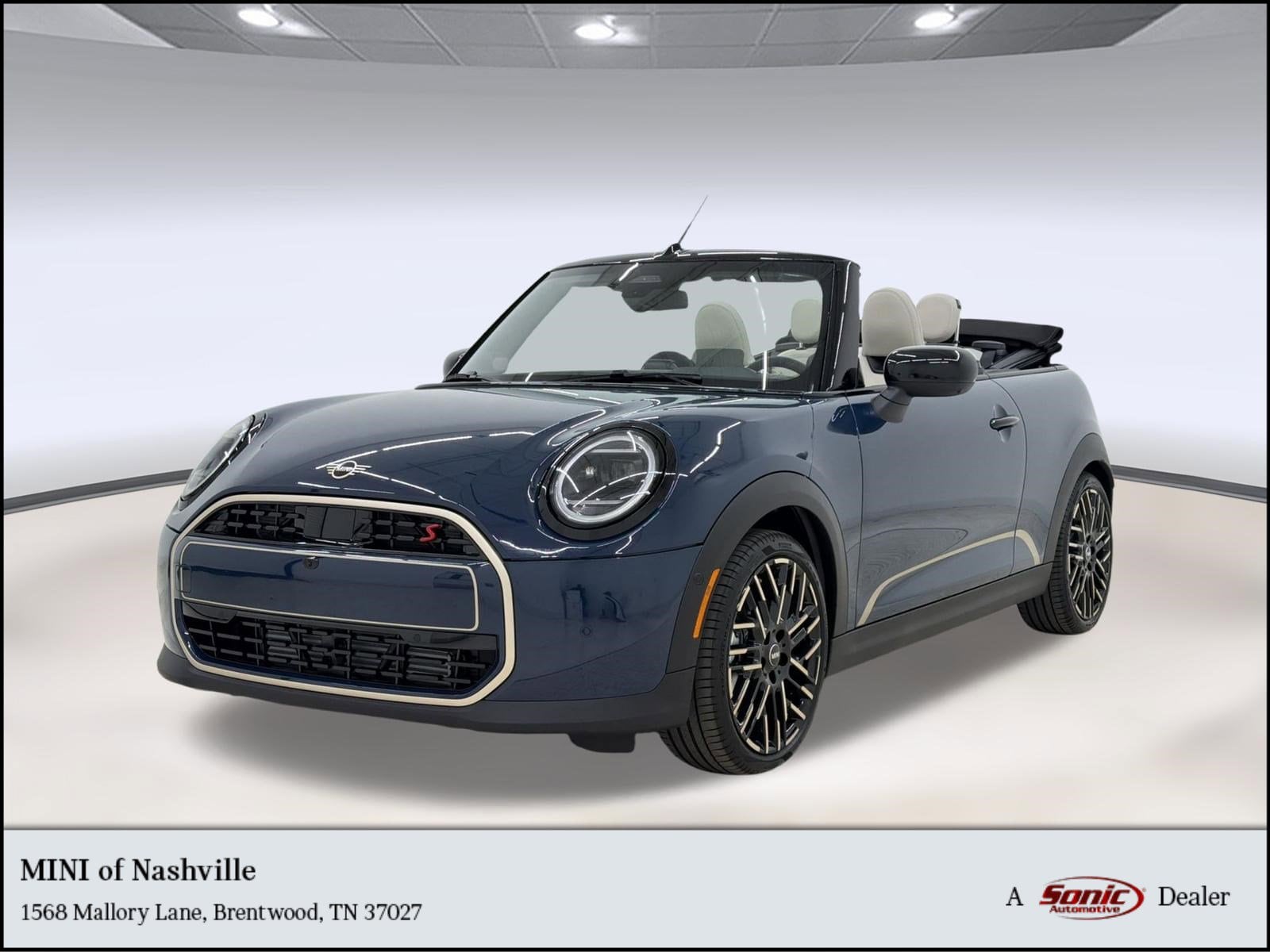 2026 MINI Convertible Cooper S's photo