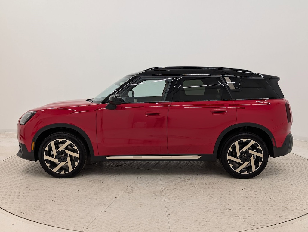 New 2026 MINI Countryman Iconic SUV