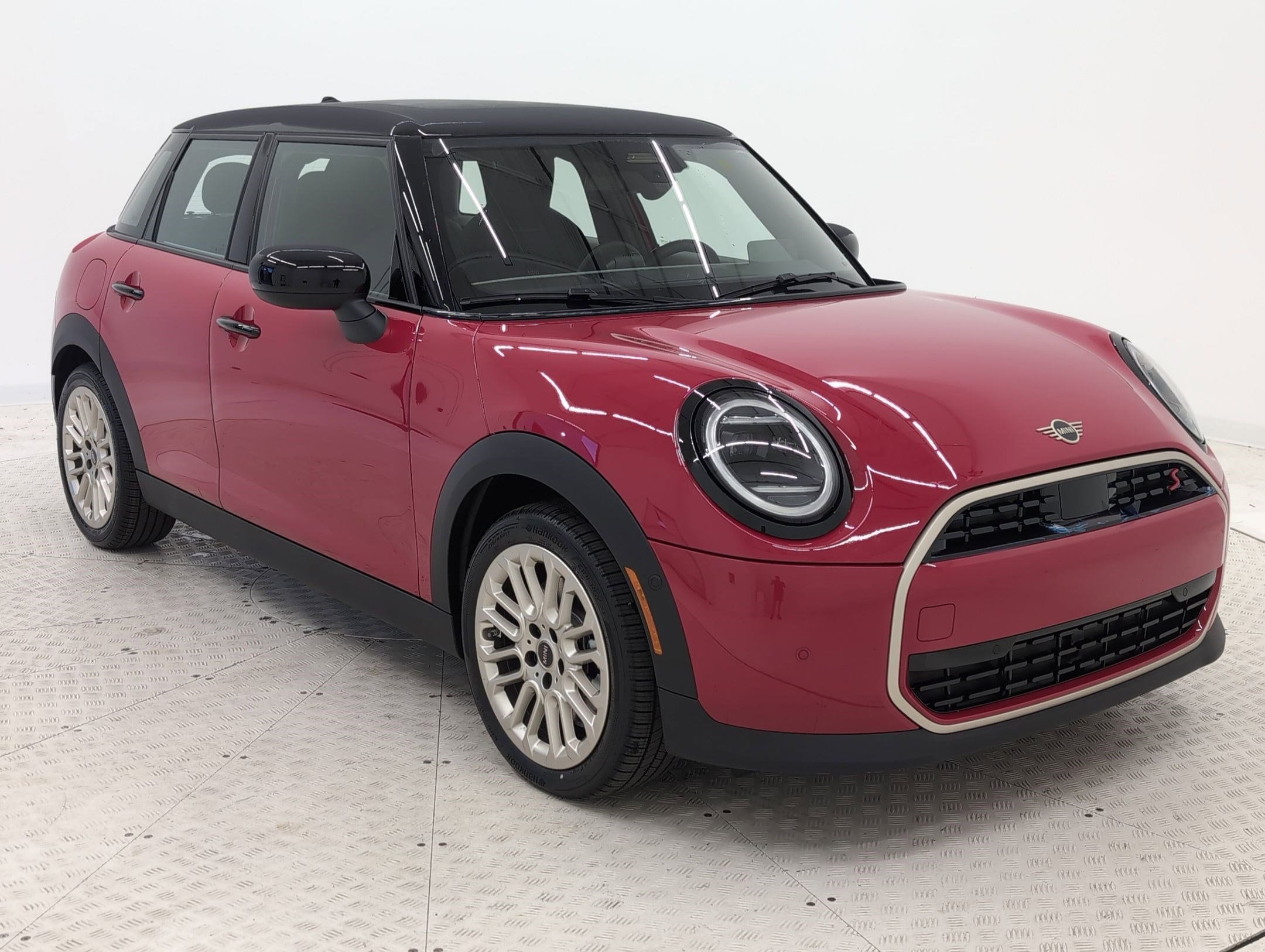 2025 MINI Hardtop 4 Door S - Photo 6