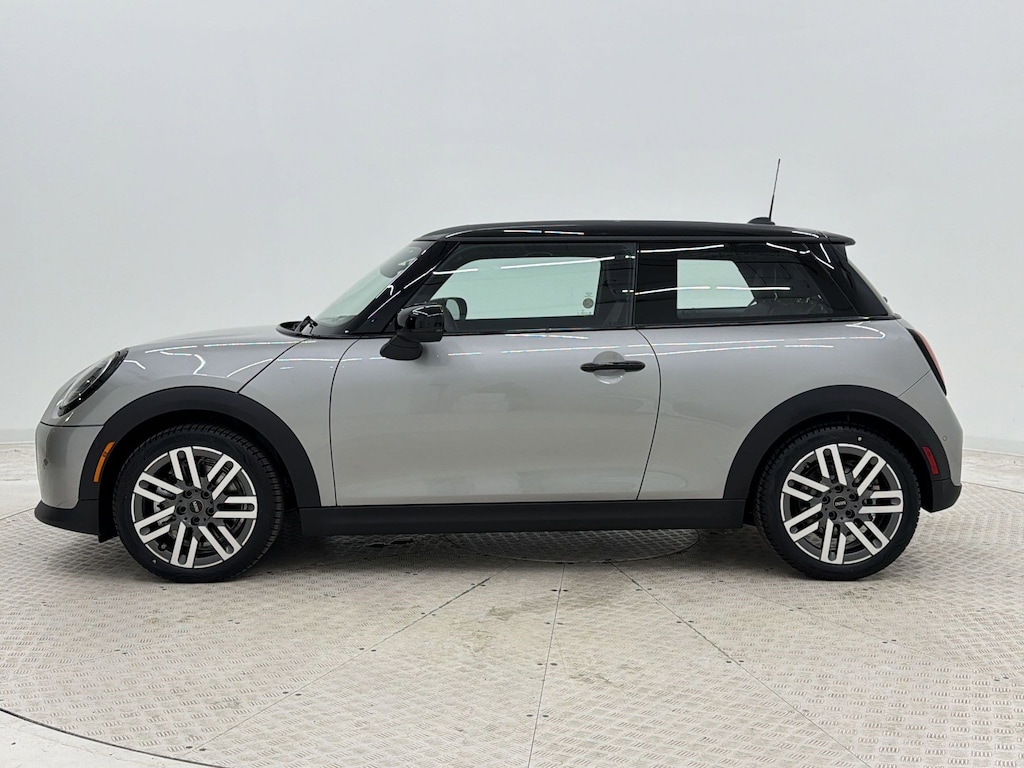New 2026 MINI 2 Door Signature Plus Hatchback