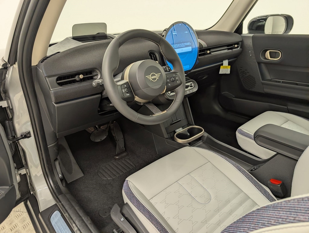 New 2026 MINI 2 Door Signature Plus Hatchback