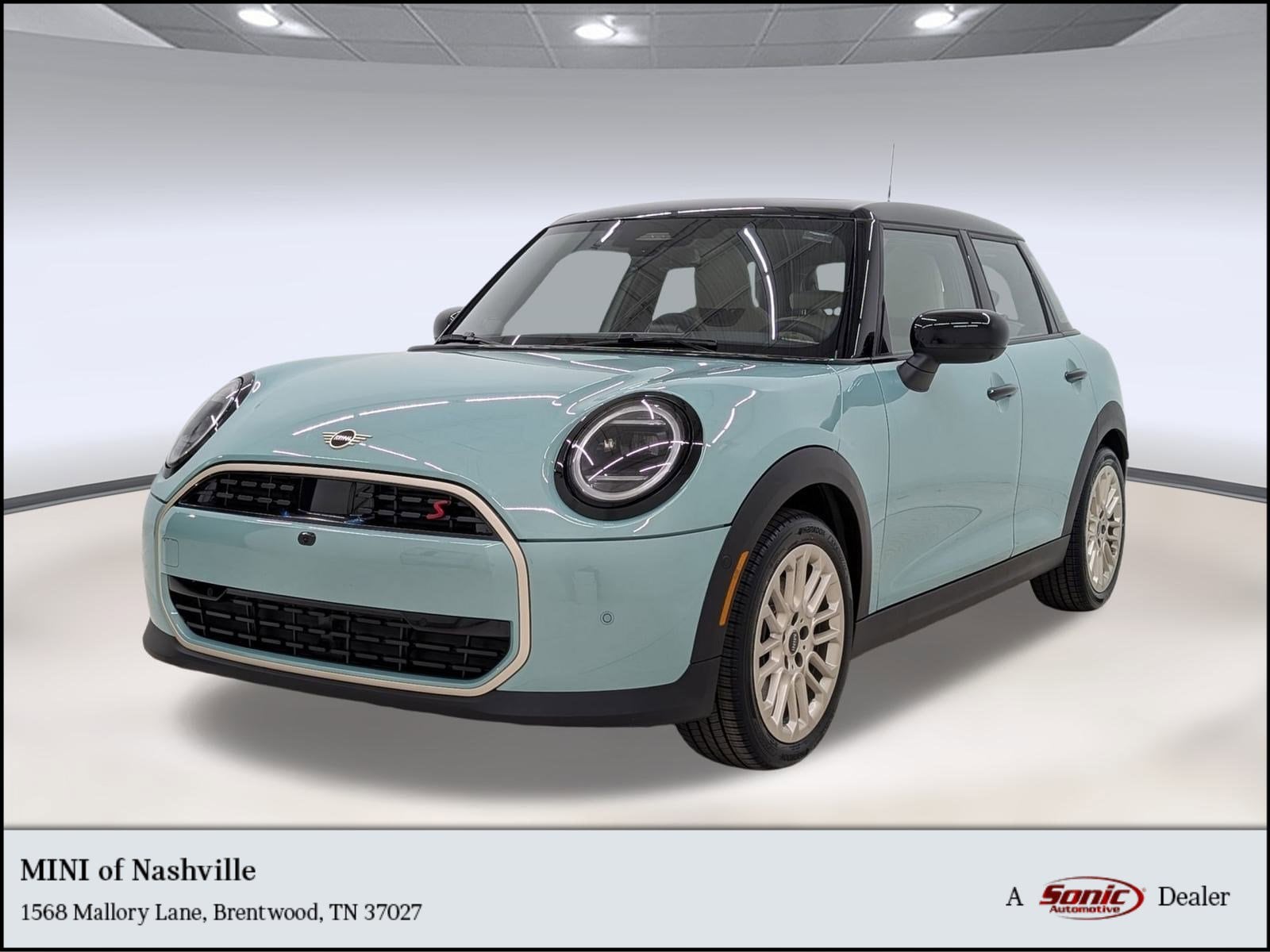 2026 MINI Hardtop 4 Door S's photo