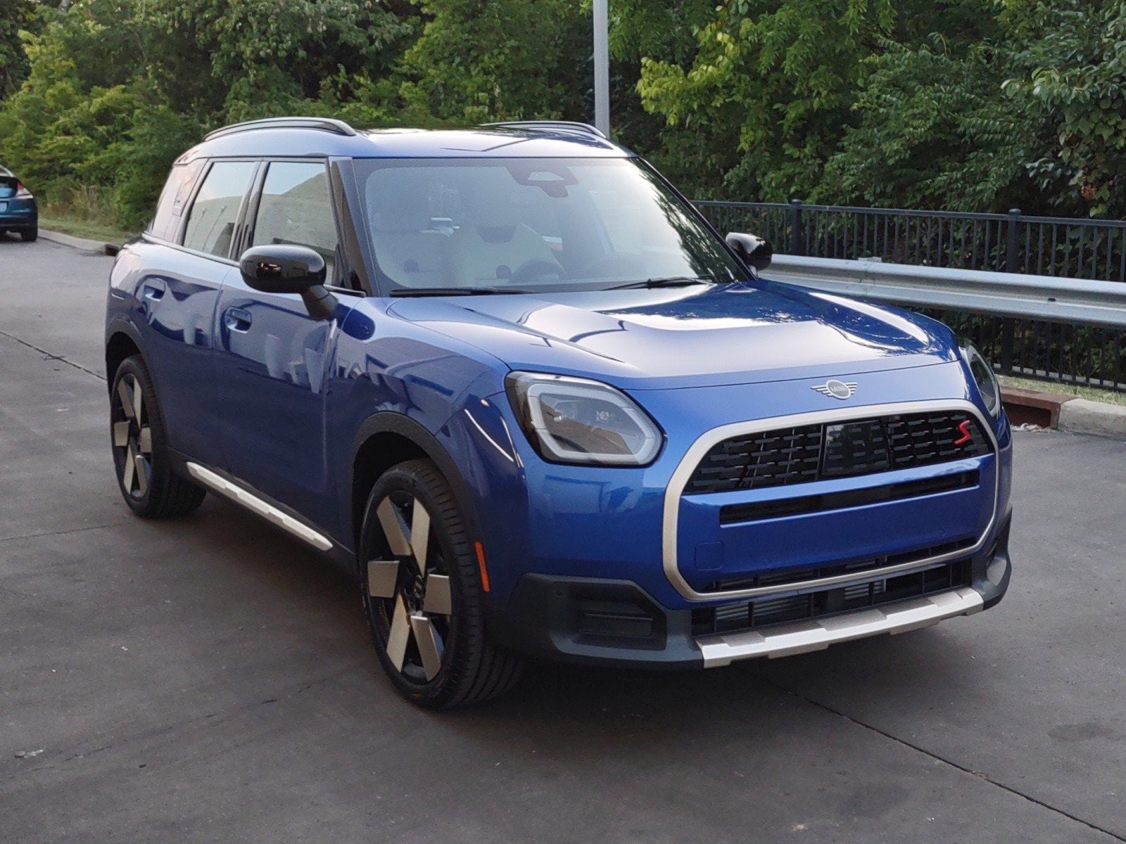 Used 2025 MINI Countryman S with VIN WMZ23GA09S7P94644 for sale in Brentwood, TN