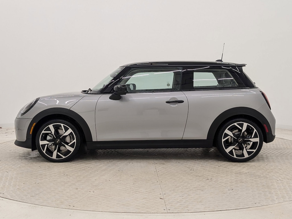New 2026 MINI 2 Door Signature Plus Hatchback