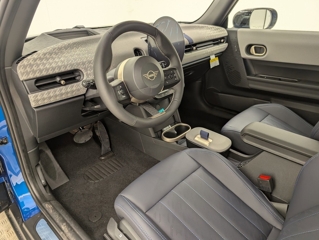 New 2026 MINI 2 Door Signature Plus Hatchback